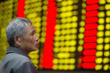 Chinese shares open lower Tuesday