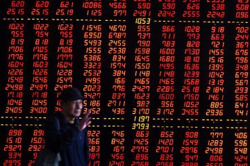 Chinese shares open higher Monday