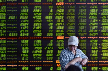 Chinese shares open lower Wednesday