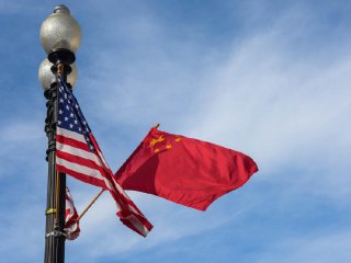 China, U.S. to hold phone talks in coming days: commerce ministry