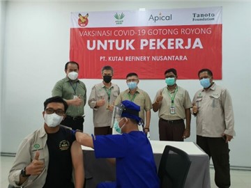 Apical Rolls Out Gotong Royong Vaccinations in Balikpapan Following Success Vaccination Campaigns in Other Cities