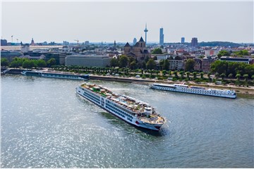 Ground-breaking A-ROSA SENA on maiden voyage